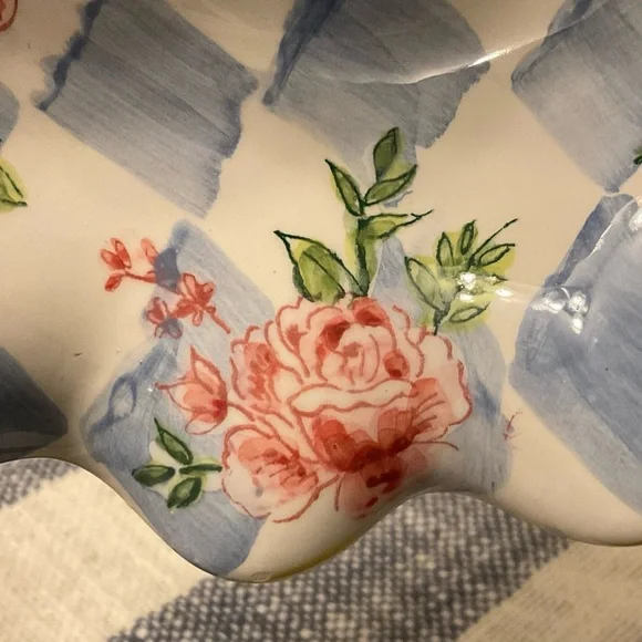 Vintage “ND Exclusive” Hand Painted Scalloped Edge Floral Ceramic Dish/Bowl - Picture 12 of 14